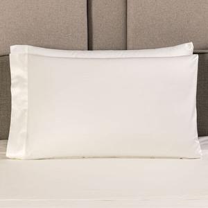 Наволочка Frette Ultimate из хлопка, 50x81, молочный