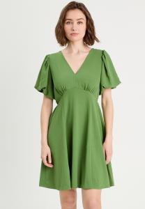 Повседневное платье KURZE ÄRMEL Cache Cache, зеленый