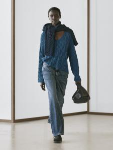 Вязаный свитер из хлопковой смеси с узелковыми деталями Massimo Dutti, dark blue