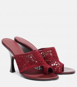 Сандалии-шлепки, связанные крючком Magda Butrym, бордовый