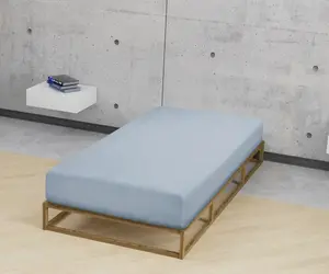 Простынь Biberna на подгонке "Marc в размере. 70х140 см детский", из хлопка, для матрасов высотой до 22 см, детских, простыней 60-70х120-140 см, 1 шт., синий