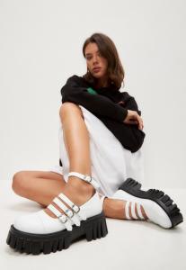 Слипоны Mary Jane Cesare Gaspari, белые