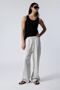 Широкие махровые спортивные штаны "астро" Weekday, серый