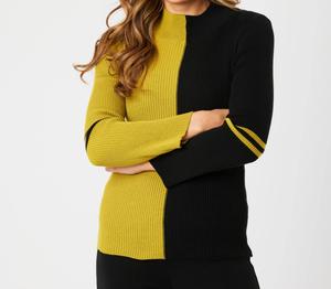 Двухцветный свитер с воротником-стойкой черного/горчичного цвета Angel Apparel