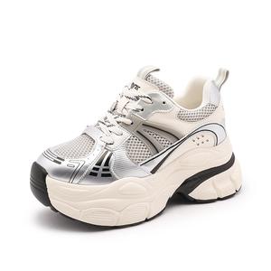 Milan love song Высокие износостойкие массивные кроссовки на низком ходу 8 см женские золото серебро, цвет Silver