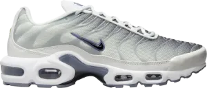 Кроссовки Wmns Air Max Plus 'Smoke Grey Ashen Slate', серый