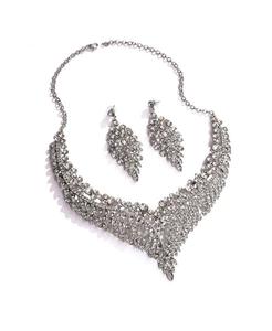 Женское серебряное колье и серьги с подвеской в виде листьев (комплект из 2 штук) SOHI, Silver