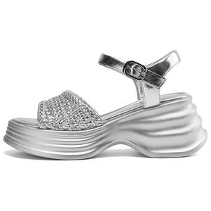 Millies Миллес сандалии на одной бляшке женские серебристые, цвет Silver