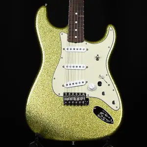Fender Custom Shop Dick Dale Stratocaster NOS - Шартрезовый блестящий 2024 (CZ577562)