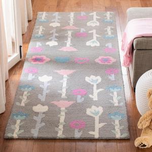 SAFAVIEH Kids Collection Grey / Pink SFK918C ручной работы цветочный шерстяной ковер-дорожка 77 x 244 см
