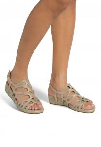 Босоножки на танкетке CIERRE CON HEBILLA Alma en Pena, золотой