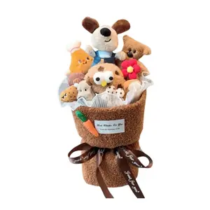 Плюшевая кукла-держатель для двери в стиле chanel с букетом, высота 40см KUMAOYA