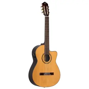 Акустико-электрическая нейлоновая классическая гитара Ortega Performer Series с массивной крышкой и средним грифом, с сумкой