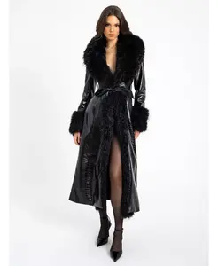 Женское черное пальто Zella из искусственной кожи крокодила с меховой отделкой Miss Circle, черный