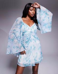Мини-платье ASOS DESIGN с увеличенными рукавами и сборками в синем цветочном узоре