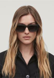 Солнцезащитные очки CHIMI CHIMI 05, Darkgrey/Dark Grey