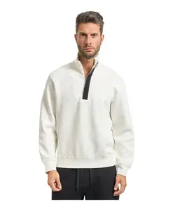 Белая толстовка с высоким воротником и застежкой-молнией до середины груди. Armani Exchange, белый