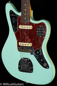 Fender Custom Shop 1962 Jaguar Journeyman Relic с окрашенной головкой грифа Surf Green (683)