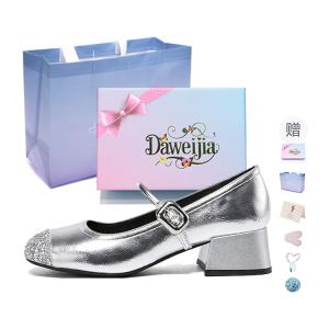 Туфли Mary Jane на массивном каблуке от Dawei's House в подарочной коробке с серебристым бантом и дополнительным подарком, цвет Silver Bowknot Box with Gift Included