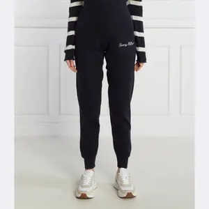 Спортивные брюки классического кроя с графическим рисунком Tommy Hilfiger, синий