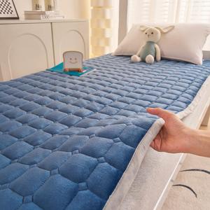 Yalu Простыня на резинке 90х200 см, молочный вельвет, трехслойная, класс А