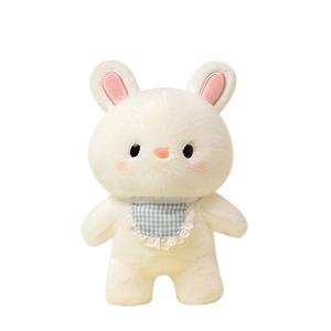 Треугольный шарф-слюнявчик в стиле бибо для маленького кролика, совместим с плюшевыми куклами от 3 лет, высотой 25 см Tak Bebe, Bib Style Rabbit[Boneless]