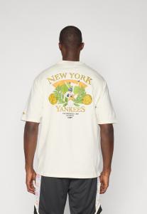 Форма MLB NEW YORK YANKEES BASEBALL GRAPHIC TEE - Print T-shirt New Era, кремовый