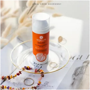 Basiclab Protecticus легкий защитный крем SPF50, 50 мл