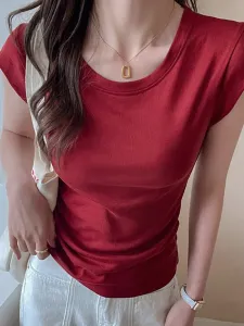 Футболка с круглым вырезом, сшитая по индивидуальному заказу Doux Belle, цвет Wine Red
