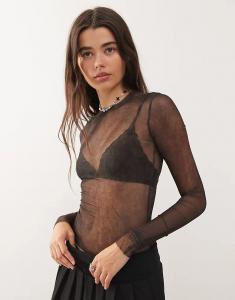 Сетчатый лонгслив с длинными рукавами Weekday с принтом с эффектом выцветания в коричневом цвете, эксклюзивно для ASOS