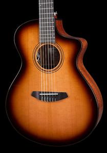 Breedlove Organic Pro Solo Concert Nylon CE, Edgeburst