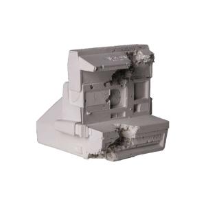 Скульптура Daniel Arsham Future Relic 06 Polaroid, белый