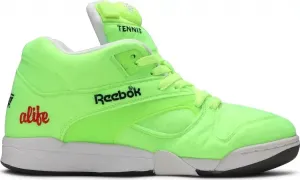 Кроссовки alife x court victory pump felt 'ball out' Reebok, желтый