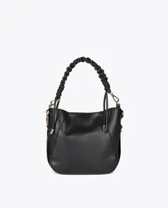 Женская сумка через плечо с плетёной ручкой под кожу Lola Casademunt, черный