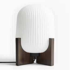 Стеклянная настольная лампа H&M, белый