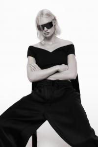 Короткая рубашка с открытыми плечами H&M, черный