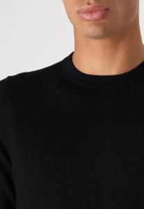 Джемпер CREW NECK Lyle & Scott, черный