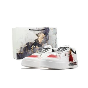 ANTA Расслабленные износостойкие и легкие низкие кроссовки для скейтбординга unisex black red white