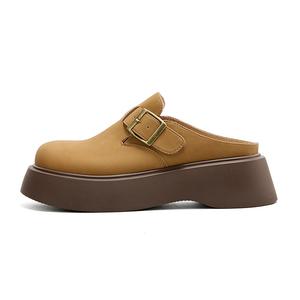 Bull charm Женские тапочки с закрытым носком коричневые, цвет Brown