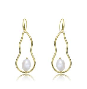 Стильные удлиненные серьги-подвески из стерлингового серебра 14 карат с покрытием из золота и натуральным пресноводным жемчугом Genevive, золотой