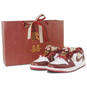 Баскетбольные кроссовки Air 1 Vintage Men Low-Top Gold/Red Jordan, цвет Gold Red
