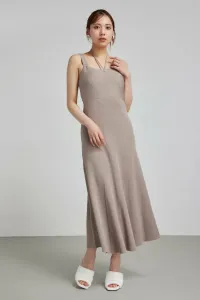 Платье-русалка с присборенной грудью и бретелями через шею Rienda, цвет Beg