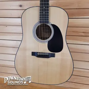 Martin D-12E с мягким чехлом Martin - верх из ситки