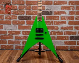 Jackson USA Custom Shop One Off King V с верхом из слэба, цвет Kawasabi Green, отделка Nitro Studio Relic с черными полосами на задней части, 2025 г., без футляра OHSC