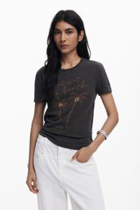 Футболка с изображением пальмы