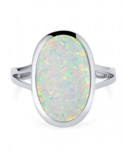 Кольцо в стиле бохо с крупным овальным раздвоенным ободком и переливающимся белым искусственным опалом Изготовлено из серебра 925 пробы с родиевым покрытием Bling Jewelry, Silver