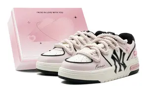 Кроссовки MLB Chunky Liner Skateboarding Shoes Unisex Low-top Black, розовый