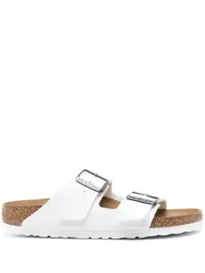 Сандалии Arizona с пряжками BIRKENSTOCK, белый