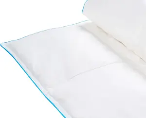 Одеяло BELIANI с белым утиным пером и пухом, легкое, теплое, 200 x 200 см, 6 TOG, хлопковый чехол, можно стирать, натуральный наполнитель, весна-лето Beliani