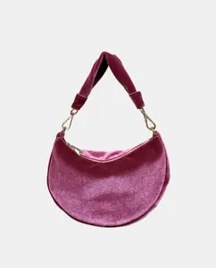 Розовая бархатная сумочка на молнии The Bag Lab